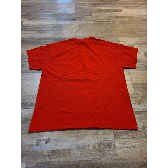 Gildan xl women's red Taylor swift printed tee - Picture 3 of 7
